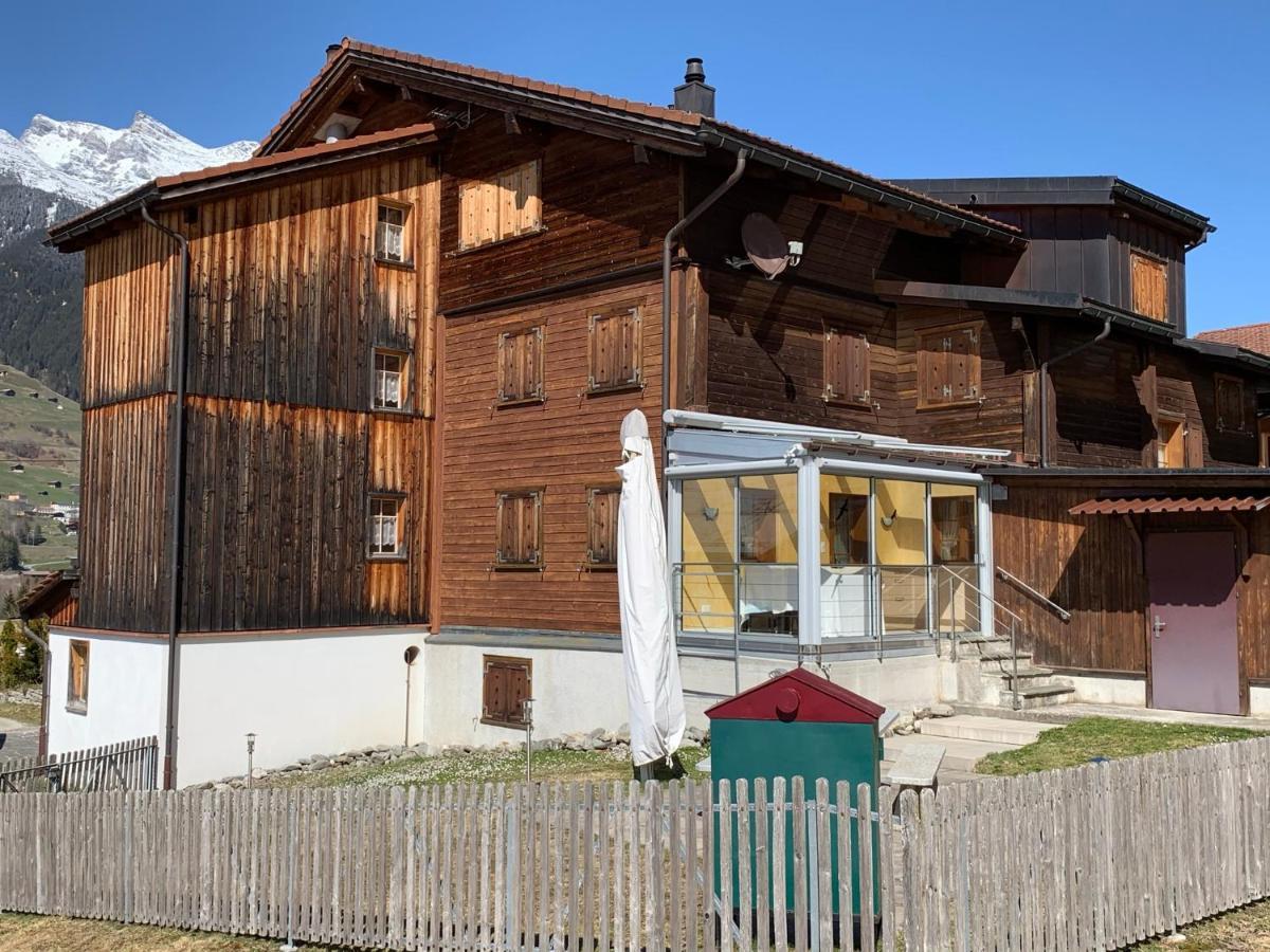Casa Steilalva - Grosszuegiges Chalet Fuer Erholsamen Familienurlaub Surrein Exterior foto