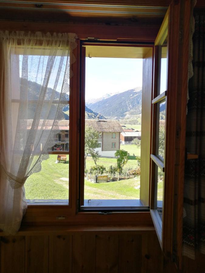Casa Steilalva - Grosszuegiges Chalet Fuer Erholsamen Familienurlaub Surrein Exterior foto