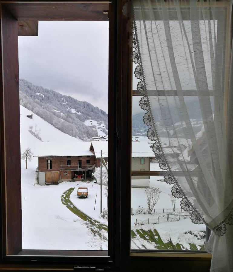 Casa Steilalva - Grosszuegiges Chalet Fuer Erholsamen Familienurlaub Surrein Exterior foto